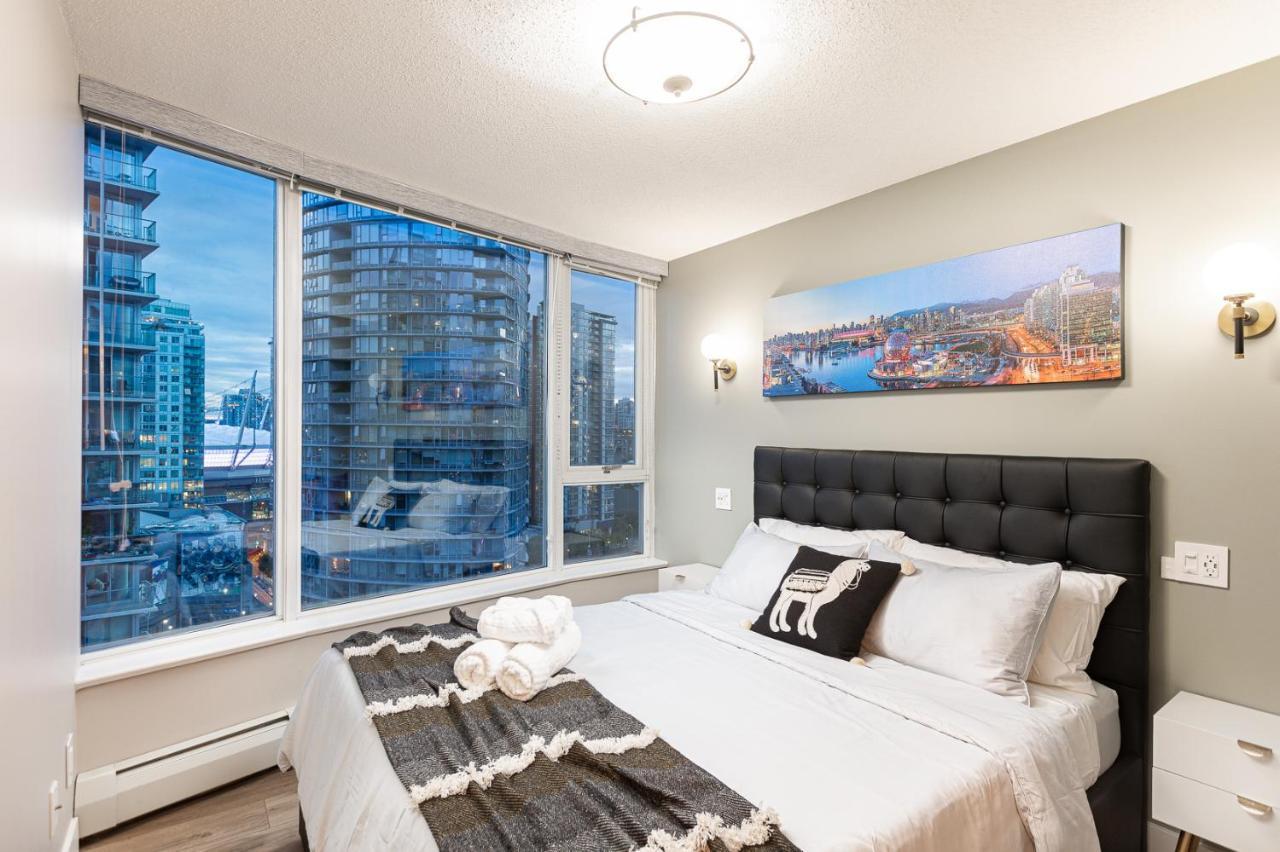 Condo In Downtown Vancouver - Near Rogers Arena Ngoại thất bức ảnh
